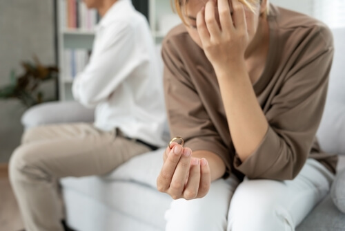 couple filing for divorce